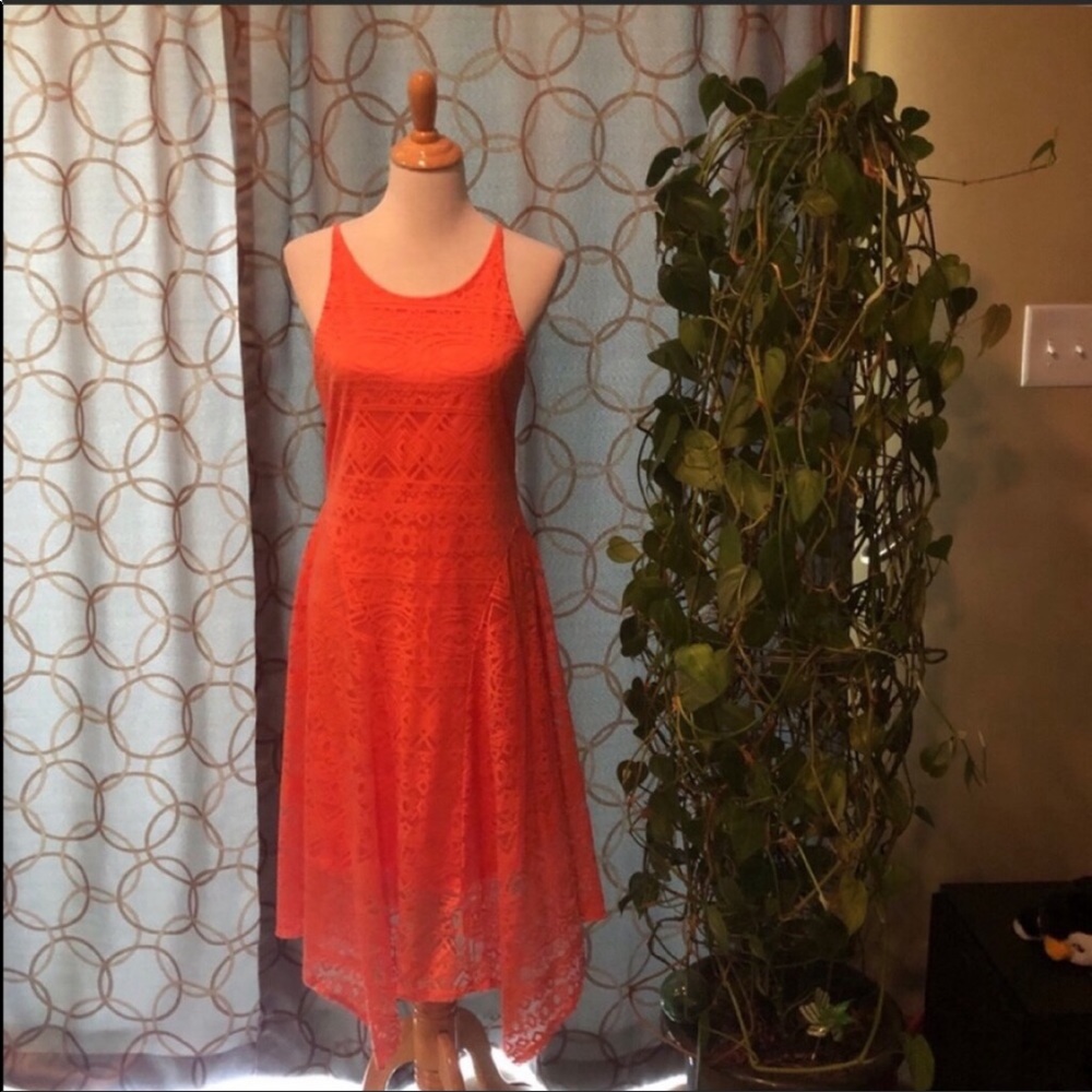 Metaphor Coral Lace Overlay Maxi Dress Size Medium